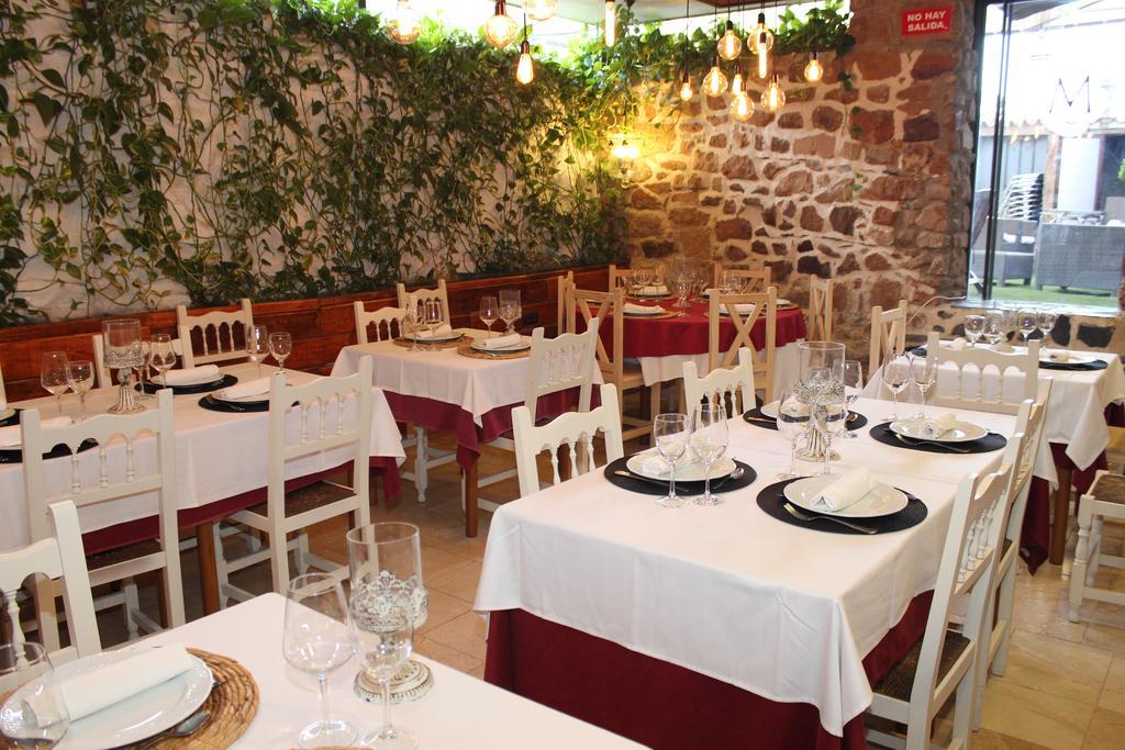 Baños de la Encina Palacete Maria Rosa מראה חיצוני תמונה